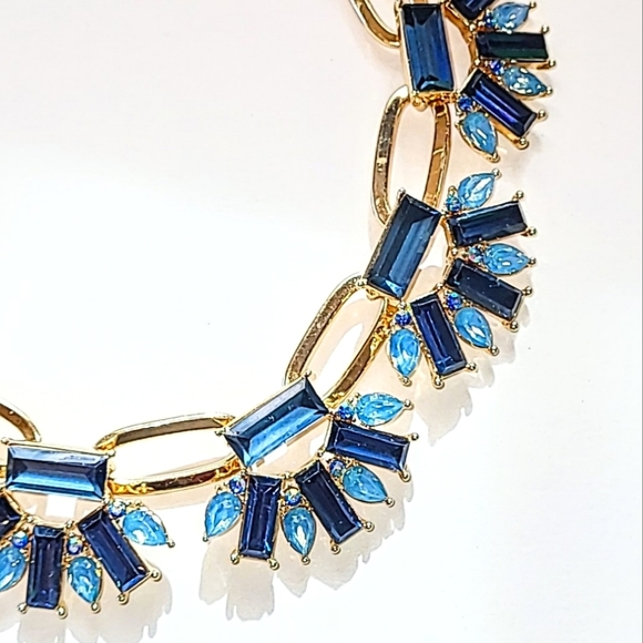 INC INTERNATIONAL CONCEPTS BLUE CRYSTAL RHINESTONE NECKLACE - NWT - Picture 2 of 5